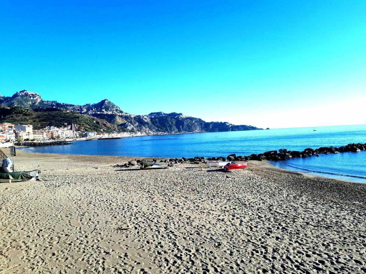Alpha22 Apartment Giardini-Naxos Extérieur photo